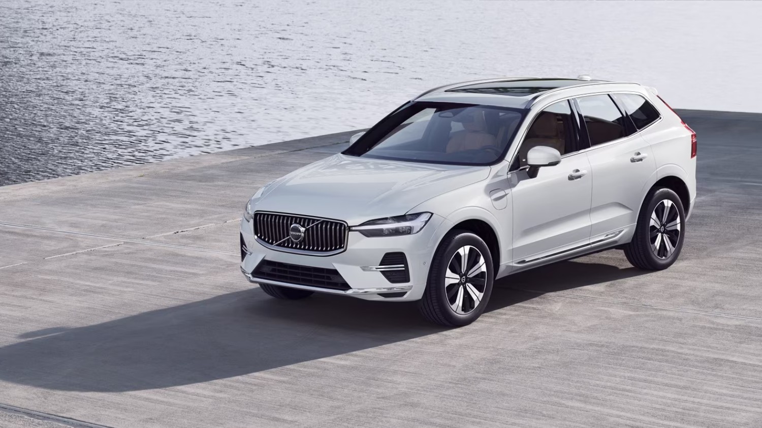 Ngoại Thất Volvo XC60 Plug-in Hybrid