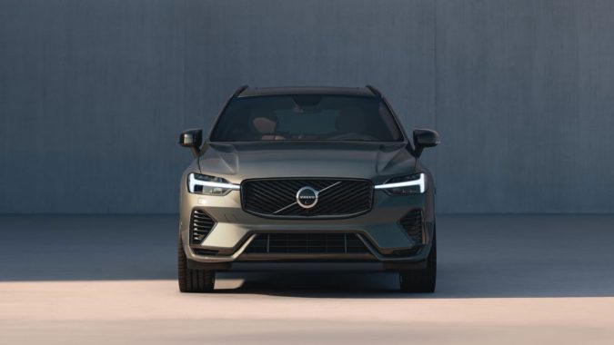 Alternative view of XC60 Ultra 2026